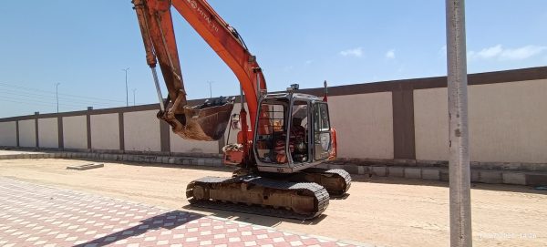 excavators, hammers, renting excavators in Egypt, renting hammers in Egypt, ايجار حفارات مصر, ايجار دقاقات , ,حفارات , دقاقات