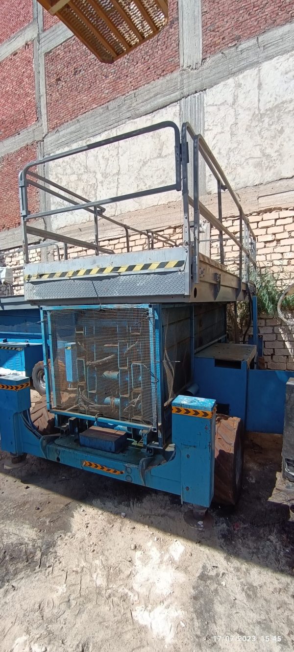 scissor lift 18 m, renting scissor lift in Egypt, 18 m ايجار سيزر ليفت مصر, ايجار سيزورلفت مصر,
