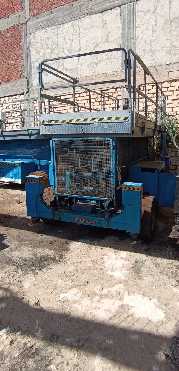scissor lift 18 m, renting scissor lift in Egypt, 18 m ايجار سيزر ليفت مصر, ايجار سيزورلفت مصر,