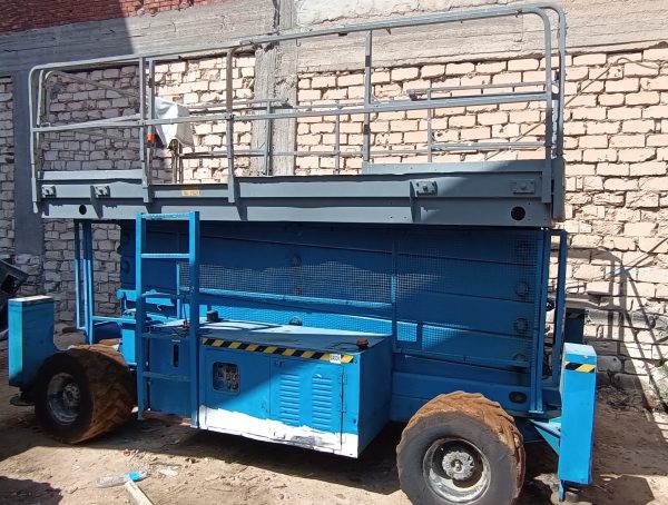 scissor lift 18 m, renting scissor lift in Egypt, 18 m ايجار سيزر ليفت مصر, ايجار سيزورلفت مصر,