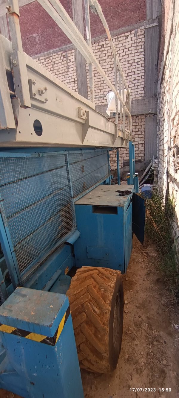 scissor lift 18 m, renting scissor lift in Egypt, 18 m ايجار سيزر ليفت مصر, ايجار سيزورلفت مصر,