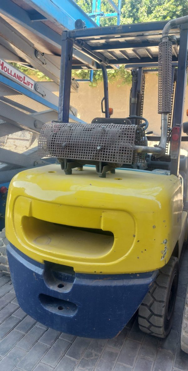 forklift, renting forklifts in Egypt, ايجار رافعه شوكيه مصر, ايجار ونش شوكه مصر, ايجار فوركلفت مصر, ايجار كلارك 3 طن مصر, ايجار كلاركات مصر