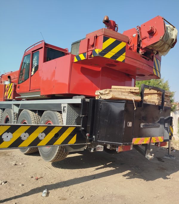 crane, renting cranes in Egypt, renting 65 ton cranes Egypt, ايجار اوناش مصر, ايجار ونش طن 65 , طن 65 ,اوناش مصر