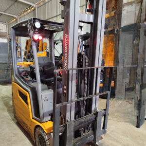forklift, renting electric forklifts in Egypt, ايجار رافعه شوكيه كهربيه مصر, ايجار ونش شوكه كهرباء مصر, ايجار فوركلفت كهرباء مصر, ايجار كلارك 1.6 طن مصر, ايجار كلاركات مصر