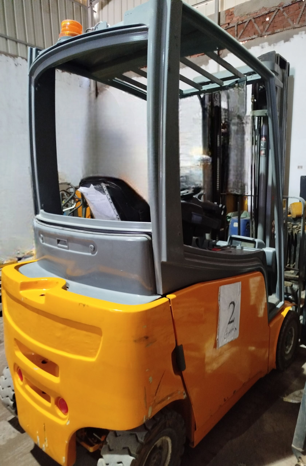 forklift, renting electric forklifts in Egypt, ايجار رافعه شوكيه كهربيه مصر, ايجار ونش شوكه كهرباء مصر, ايجار فوركلفت كهرباء مصر, ايجار كلارك 1.6 طن مصر, ايجار كلاركات مصر