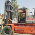 forklift, renting forklifts in Egypt, ايجار رافعه شوكيه مصر, ايجار ونش شوكه مصر, ايجار فوركلفت مصر, ايجار كلارك 20 طن مصر, ايجار كلاركات مصر