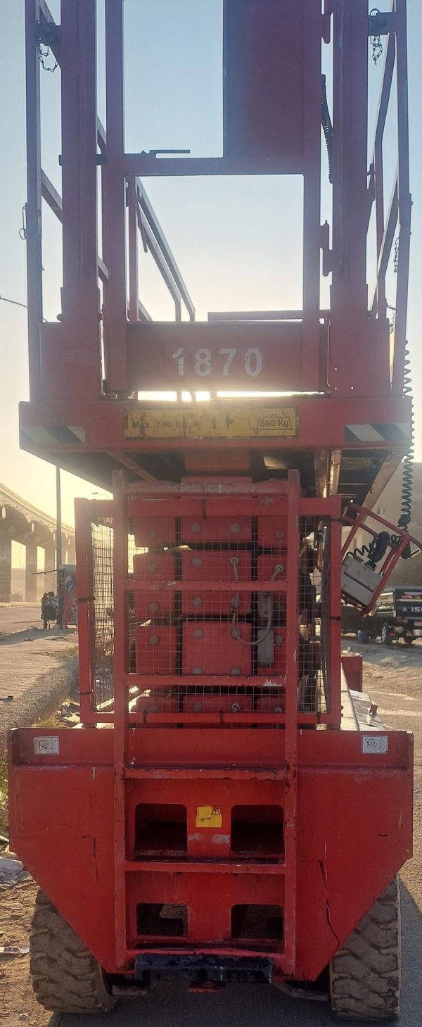 scissor lift 16 m, renting scissor lift in Egypt, 16 m ايجار سيزر ليفت مصر, ايجار سيزورلفت مصر,
